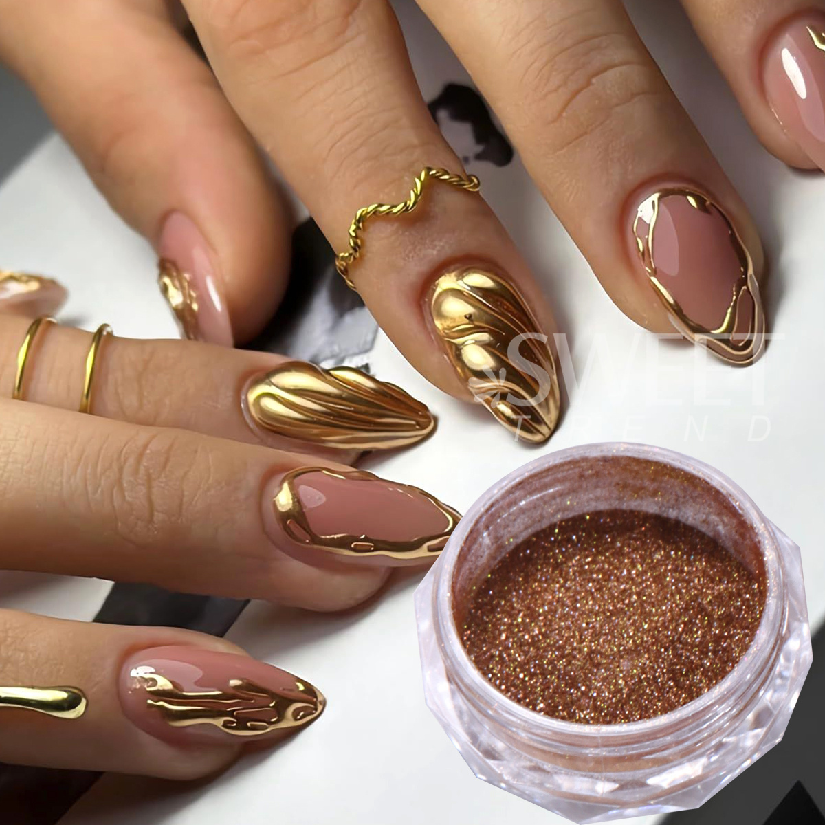 قطعتان من صبغة الأظافر الذهبية - مراجعة Nail Glitter Chrome وسعره