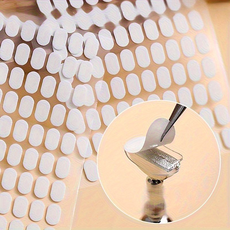 قطعتان من علامات التبويب اللاص - مراجعة Striping Tape Nail وسعره